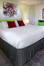 Hotel Inn at Palm Springs photo 2