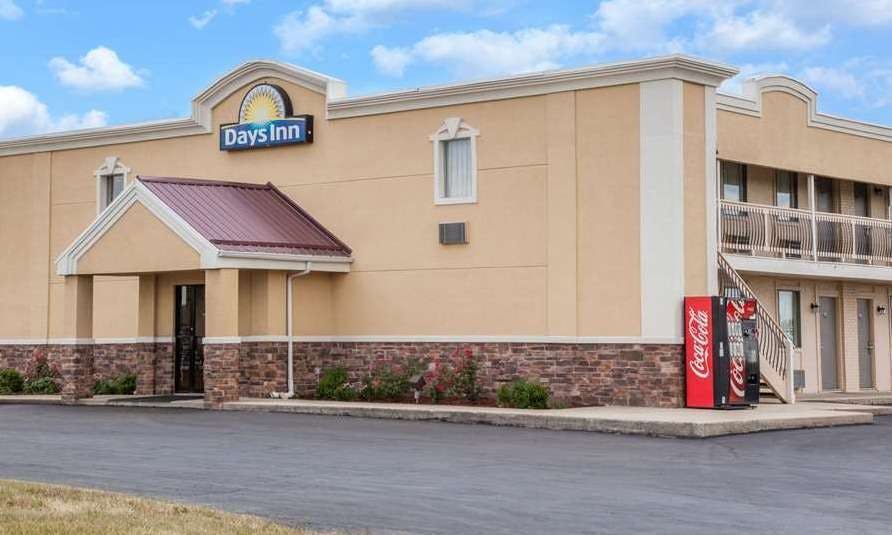 Days Inn by Wyndham Fort Wayne