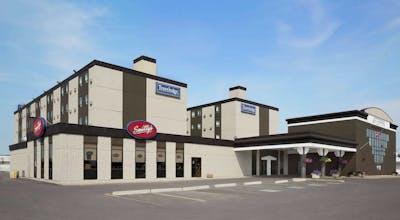 Travelodge by Wyndham Edmonton West