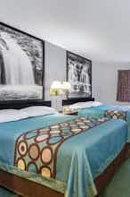 Hotel Super 8 Reedsburg photo 3