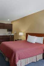 Hotel Super 8 by Wyndham Harrison OH photo 1