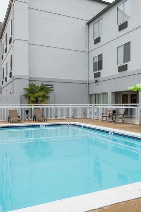 Hotel Wingate by Wyndham Shreveport Airport photo 4