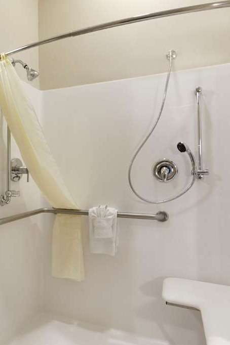 Hotel Baymont by Wyndham Victoria photo 5