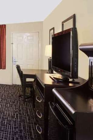 Hotel Super 8 by Wyndham Corpus Christi Northwest photo 3