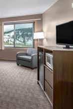 Hotel Super 8 Sturgis SD photo 3