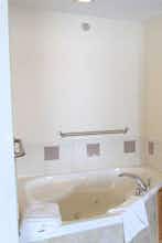 Hotel AmericInn Cedar Rapids Airport photo 4