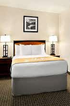 Hotel Days Inn by Wyndham Cortez photo 2