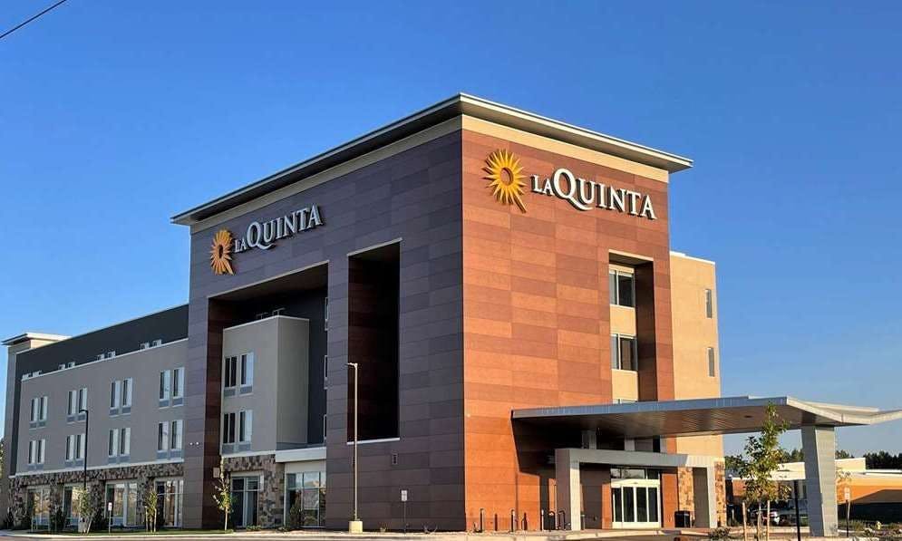 La Quinta Inn & Suites by Wyndham Denver Parker