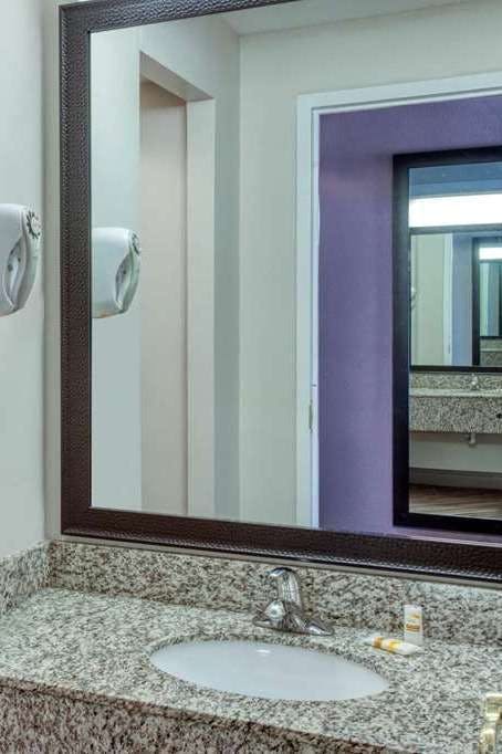 Hotel La Quinta Inn & Suites by Wyndham Minneapolis Bloomington W photo 5