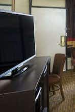 Hotel Days Inn by Wyndham Columbus-North Fort Moore photo 3