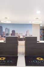 Hotel La Quinta Inn & Suites by Wyndham Blue Springs photo 5