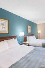 Hotel Baymont Bartonsville photo 2