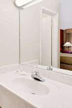 Hotel Days Inn by Wyndham Fort Walton Beach photo 3