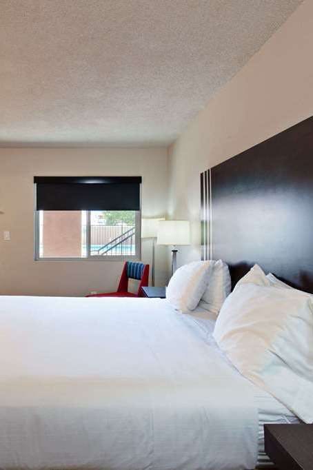 Hotel Days Inn by Wyndham Chowchilla Gateway to Yosemite photo 1