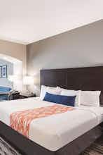 Hotel La Quinta Inn & Suites by Wyndham San Antonio Northwest photo 2