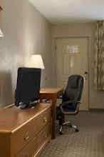 Hotel Days Inn by Wyndham Southaven MS photo 3