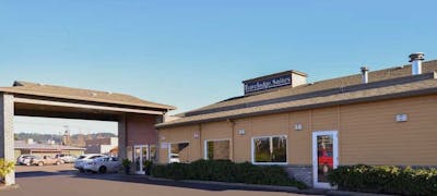 LDG NBA Newberg OR Travelodge