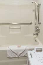 Hotel LDG NBA Newberg OR Travelodge photo 5