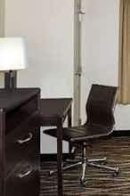 Hotel AmericInn Waupun photo 3