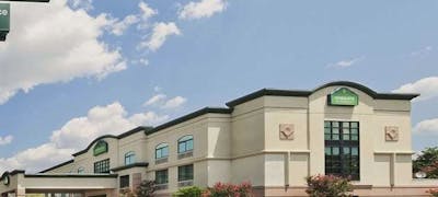Wingate by WY Round Rock