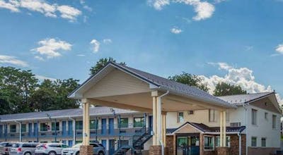 Days Inn by Wyndham Charles Town/Harpers Ferry