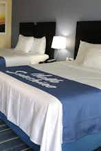 Hotel Days Inn by Wyndham Charles Town/Harpers Ferry photo 2