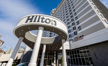 Hilton Kansas City Country Club Plaza