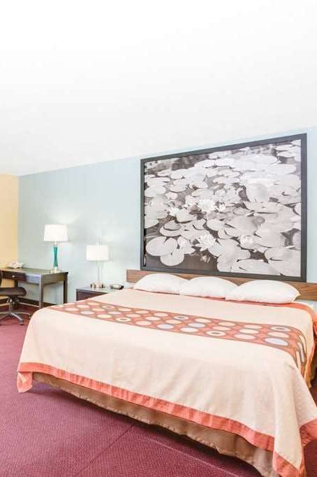Hotel Super 8 Jackson MN photo 1