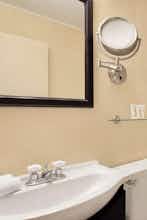 Hotel The Plaza Hotel Downtown, Trademark Collection by Wyndham photo 4