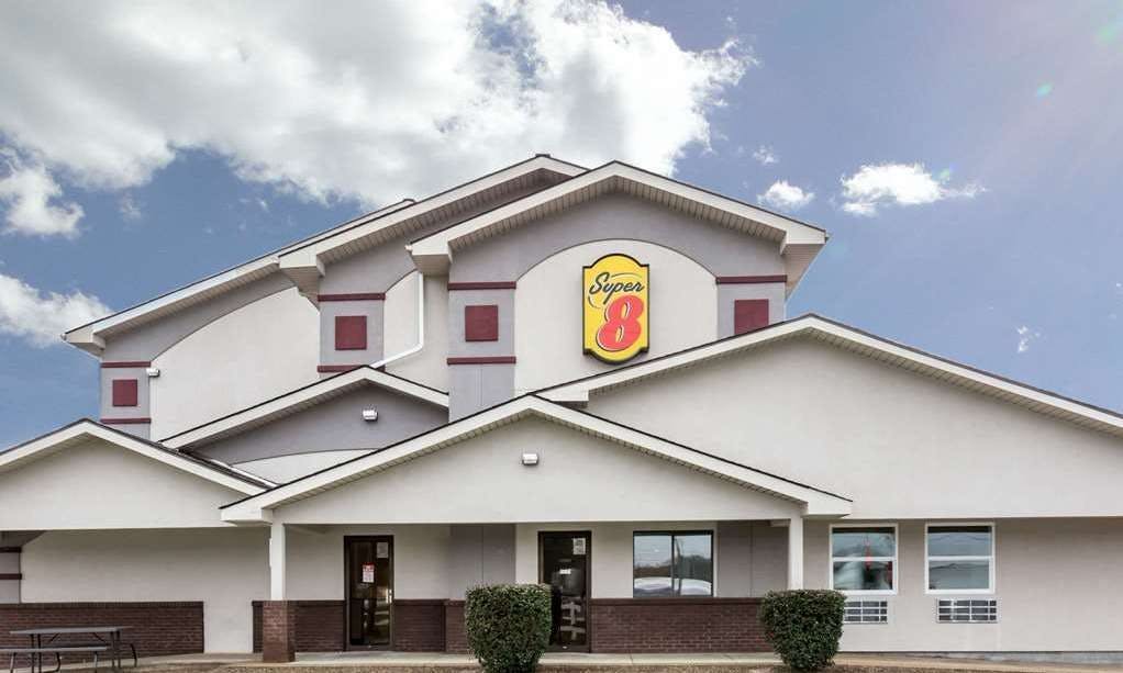 Super 8 Summersville/New River