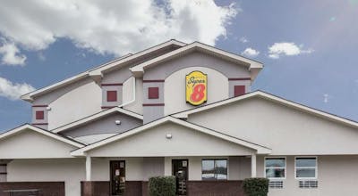 Super 8 Summersville/New River