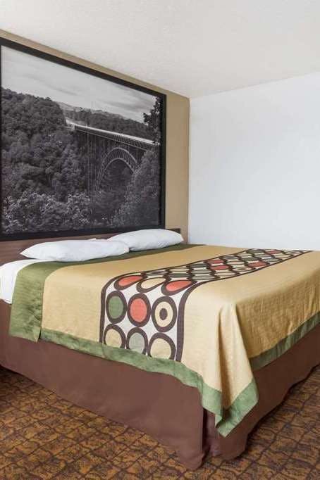 Hotel Super 8 Summersville/New River photo 1