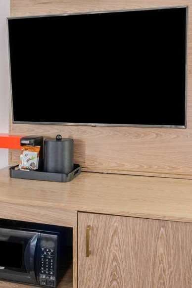 Hotel La Quinta Inn Ste OK City Arpt photo 4