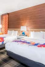 Hotel La Quinta Inn Ste OK City Arpt photo 2