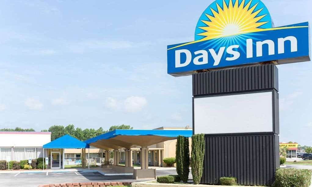 Days Inn by Wyndham Washington