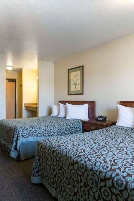 Hotel Days Inn Beaver photo 3