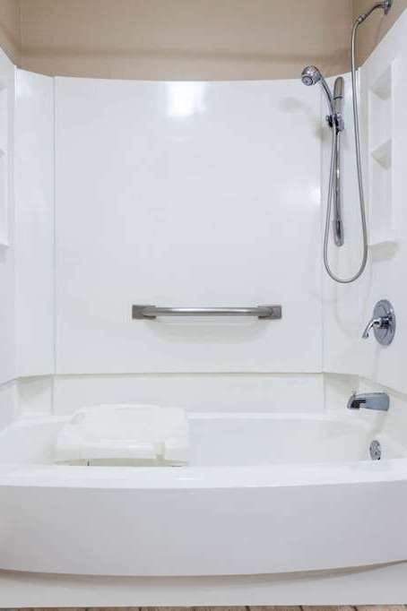 Hotel Baymont by Wyndham Elkhart photo 5