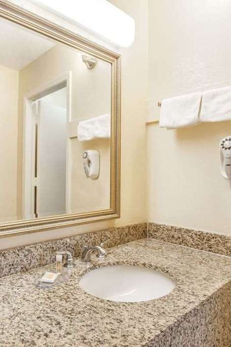 Hotel Days Inn by Wyndham Yazoo City photo 4