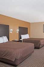 Hotel Howard Johnson by Wyndham Williams photo 2