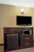 Hotel Howard Johnson by Wyndham Williams photo 4