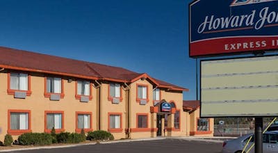 Howard Johnson by Wyndham Williams