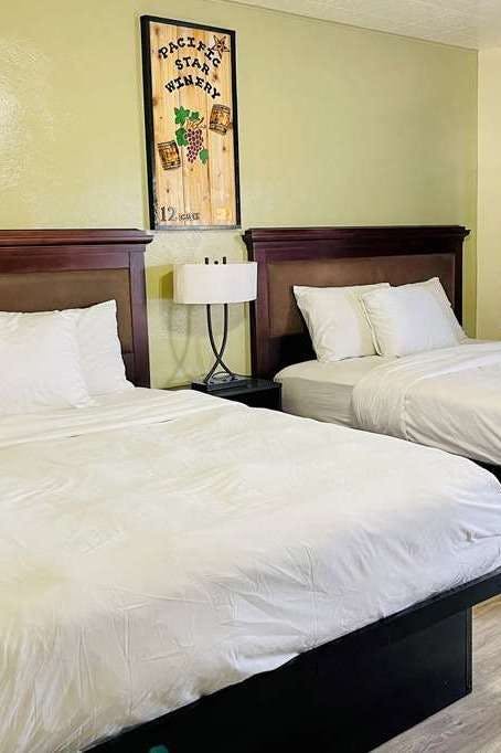 Hotel BU Fort Bragg photo 2