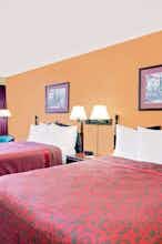 Hotel Days Inn Waynesboro photo 2