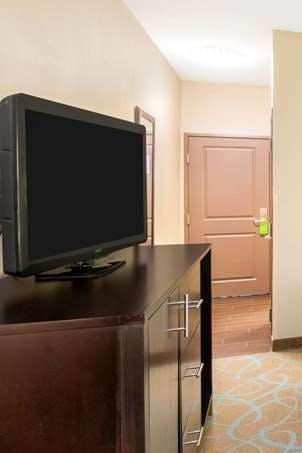 Hotel La Quinta Inn Ste Clinton 66 photo 5