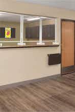 Hotel Super 8 by Wyndham Sioux Falls photo 5