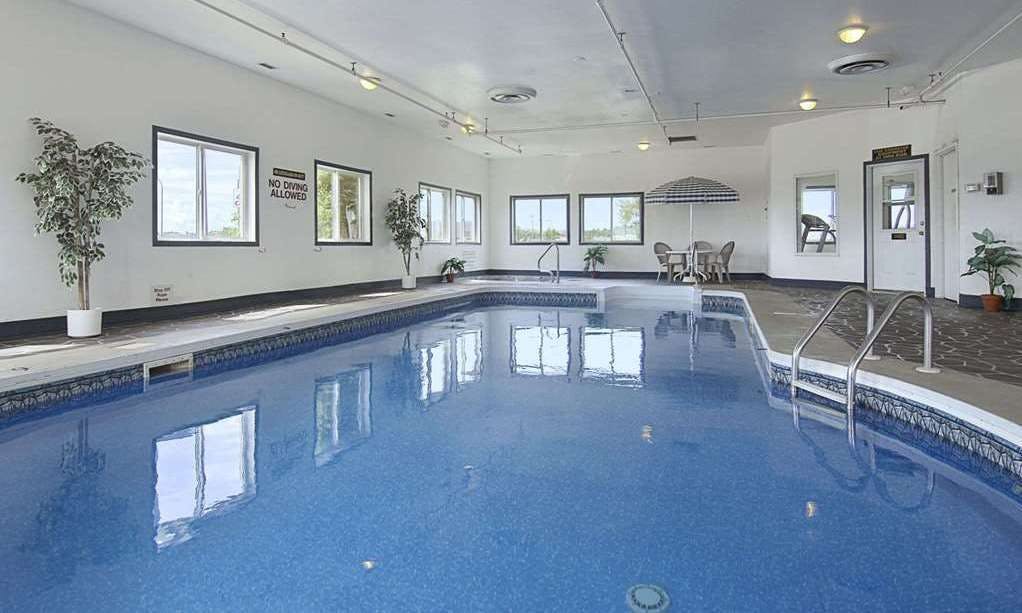 Super 8 by Wyndham Swift Current