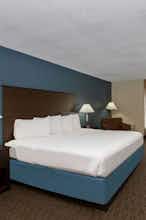 Hotel AmericInn La Crosse Riverfront photo 2