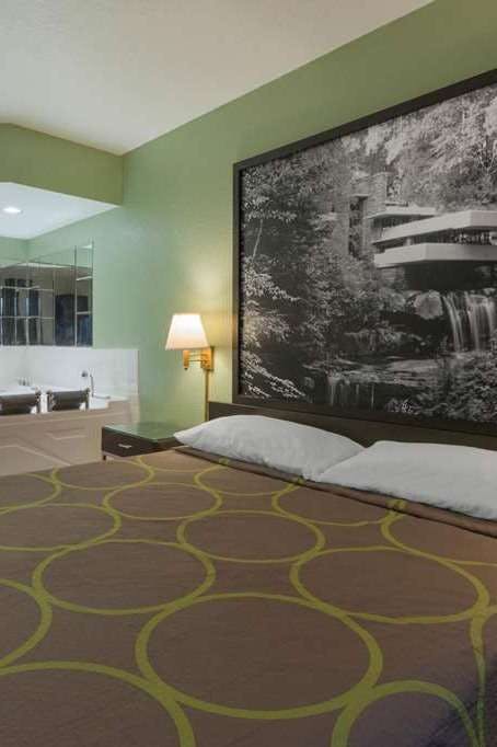 Hotel Super 8 Uniontown PA photo 1