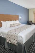Hotel Days Inn and Suites Union City photo 1