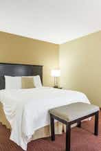 Hotel Hawthorn Dayton North photo 1